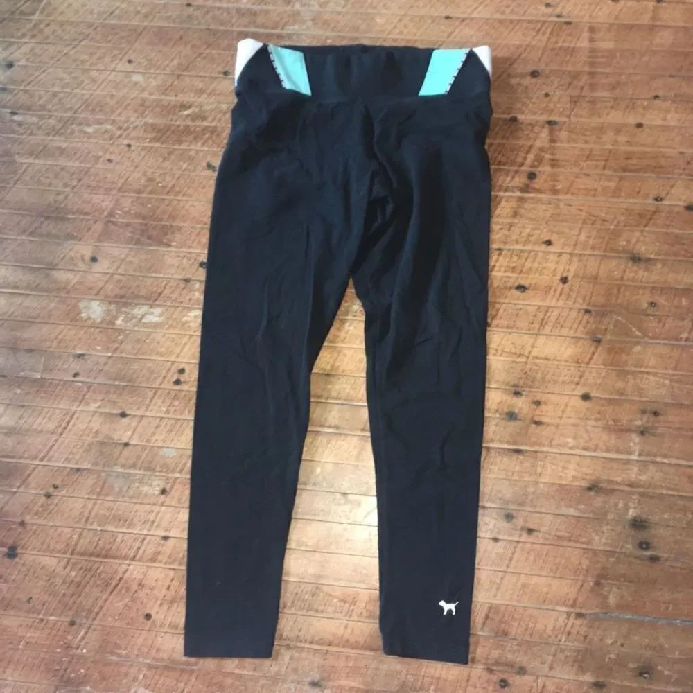 Victoria’s Secret teal and black M yoga workout yoga leggings